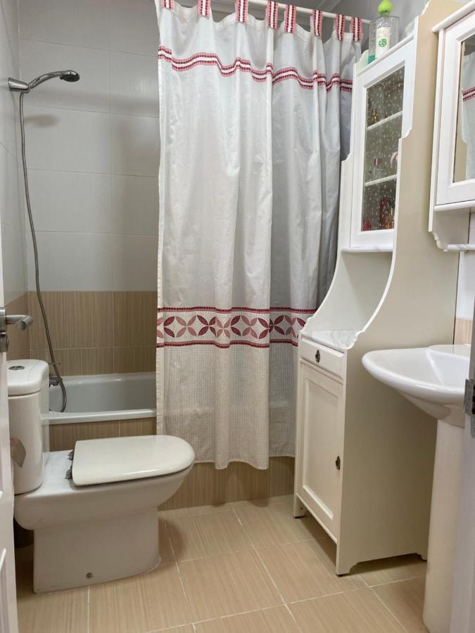 Habitacion Con Bano Privado En Casa Del Anfitrion Carandía Εξωτερικό φωτογραφία